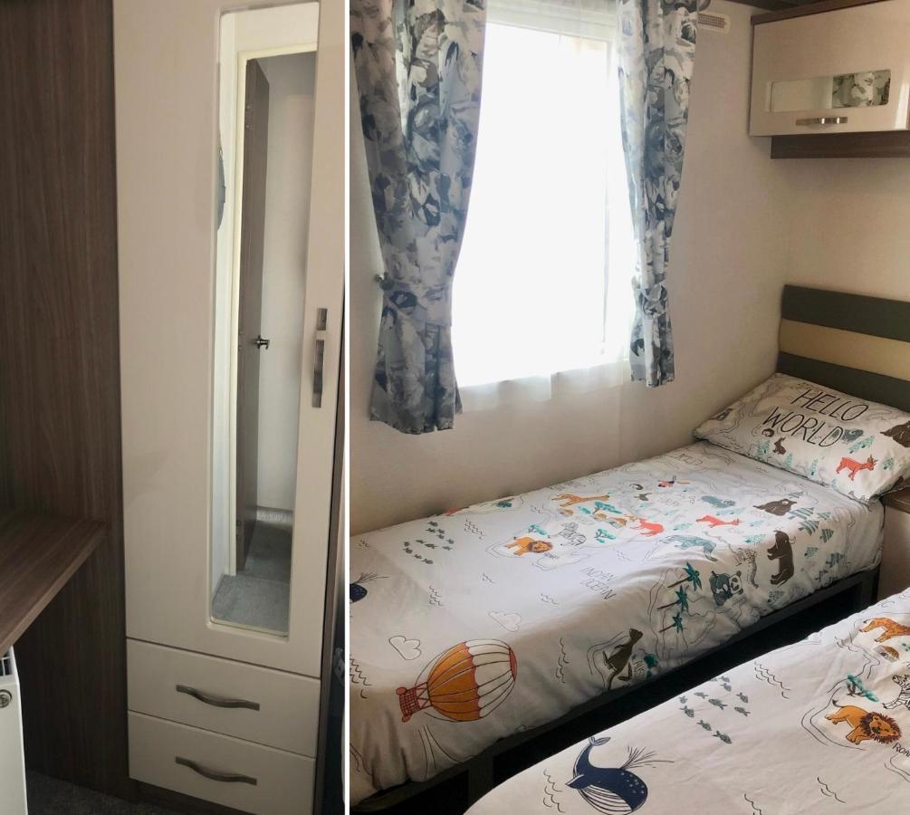 Caravan Hire Golden Sands Sea Front Kinmel Bay 外观 照片