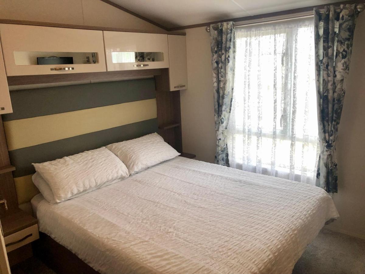 Caravan Hire Golden Sands Sea Front Kinmel Bay 外观 照片