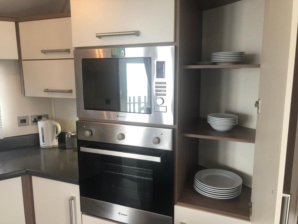 Caravan Hire Golden Sands Sea Front Kinmel Bay 外观 照片