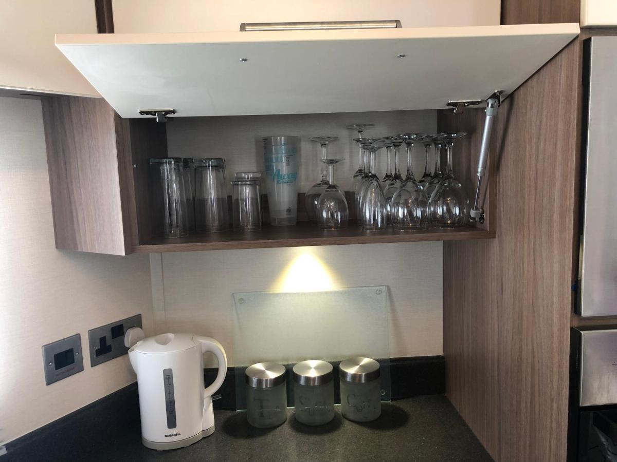 Caravan Hire Golden Sands Sea Front Kinmel Bay 外观 照片