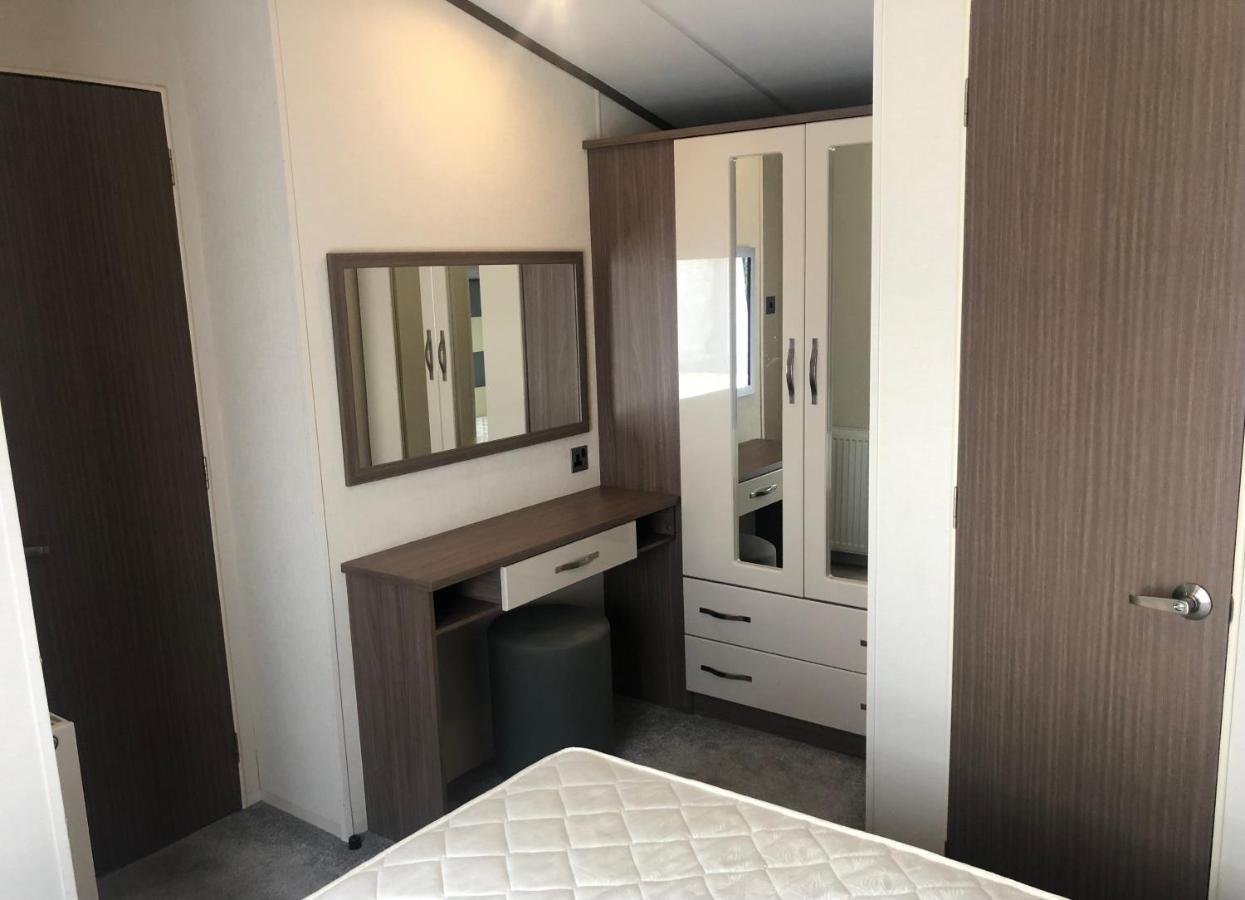 Caravan Hire Golden Sands Sea Front Kinmel Bay 外观 照片